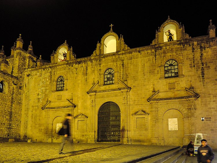 PER CUZ Cusco 2014SEPT12 BasilicaDeLaCatedral 003