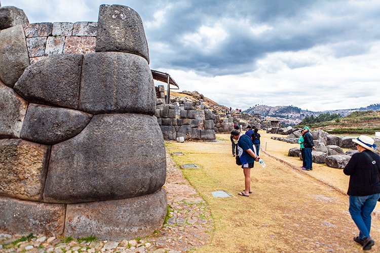 PER CUZ Sacsayhuaman 2014SEPT12 007