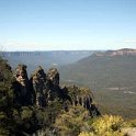 AUS NSW BlueMountains 2010SEPT30 ThreeSisters 027  The brothers were not happy to accept this law and so decided to use force to capture the three sisters causing a major tribal battle. : 2010, 2010 - No Doot Aboot It Eh! Tour, 2010 Sydney Golden Oldies, 3 Sisters, Alice Springs Dingoes Rugby Union Football Club, Australia, Blue Mountains, Date, Golden Oldies Rugby Union, Month, NSW, Places, Rugby Union, September, Sports, Teams, Three Sisters, Trips, Year