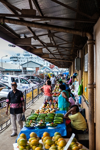 FIJ Suva 2011OCT14 Markets 001