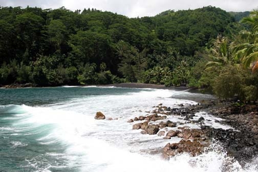 PYF Tahiti ArahohoBlowhole 2007FEB14 001