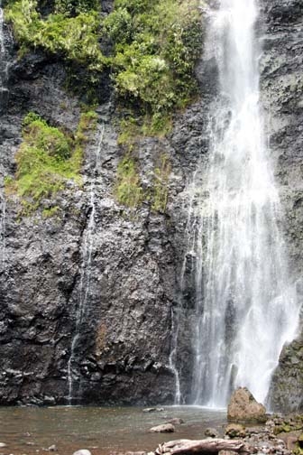 PYF Tahiti FaarumaiWaterfalls 2007FEB13 Vaimahuta 001