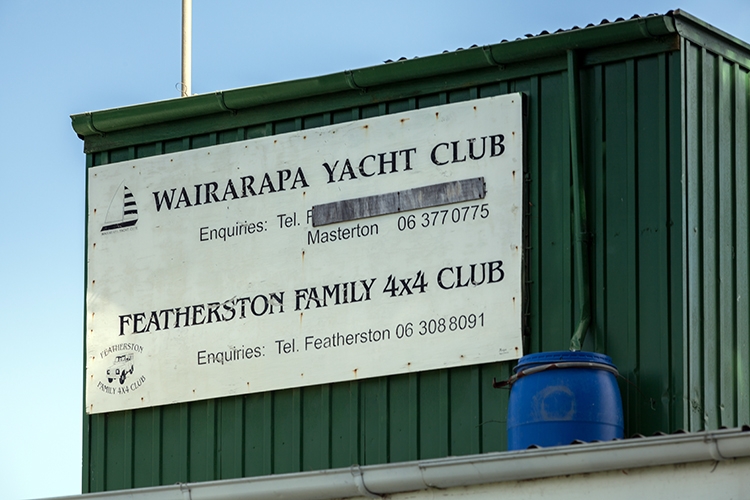 NZL WGN Featherston 2011SEPT22 LakeWairarapa010
