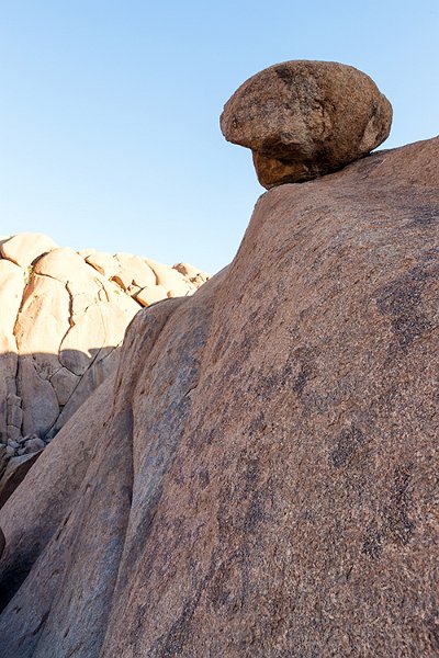 NAM ERO Spitzkoppe 2016NOV24 CampHill 035