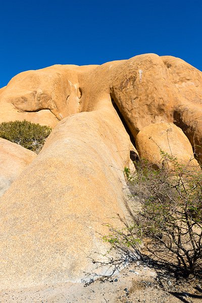 NAM ERO Spitzkoppe 2016NOV24 Campsite 001