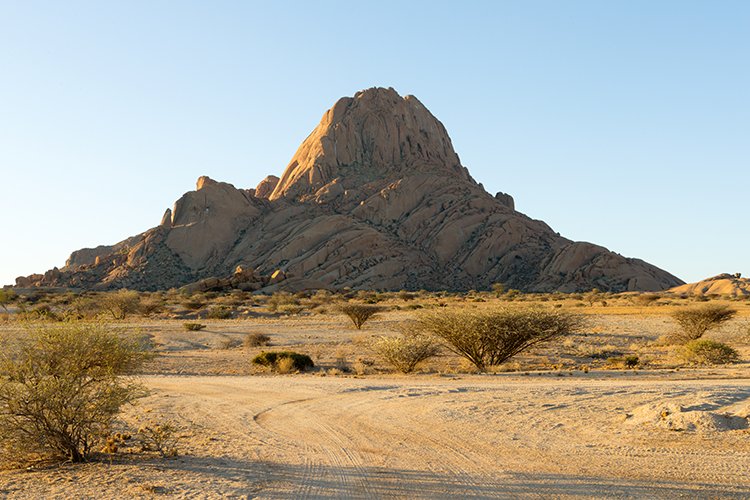 NAM ERO Spitzkoppe 2016NOV24 NaturalArch 003