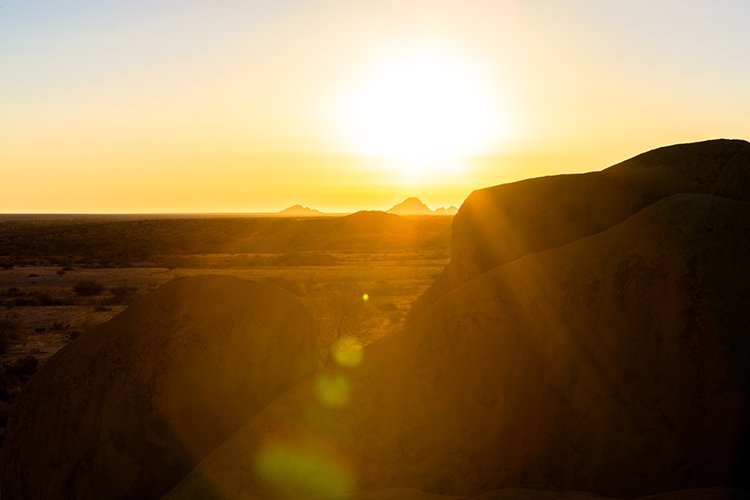 NAM ERO Spitzkoppe 2016NOV24 NaturalArch 013