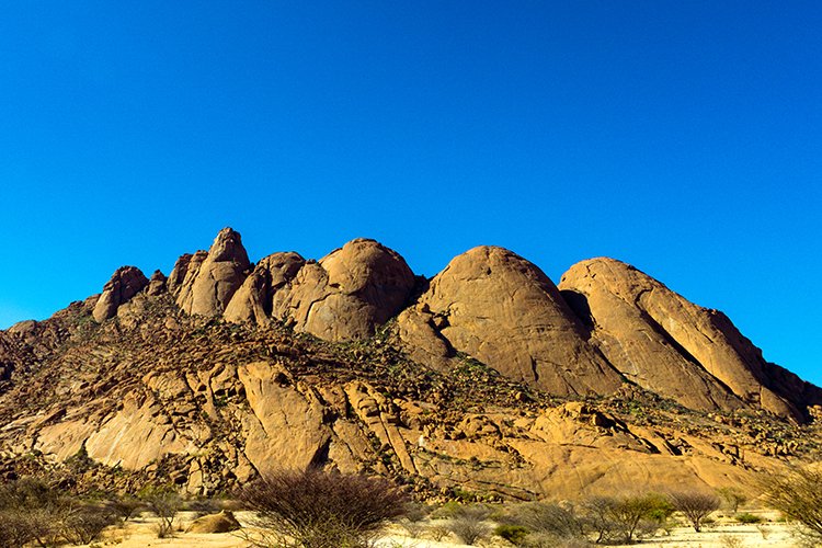 NAM ERO Spitzkoppe 2016NOV24 Office 003