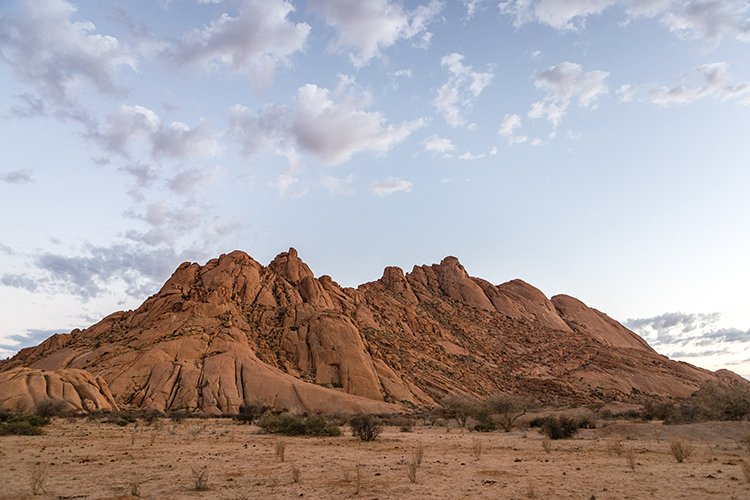 NAM ERO Spitzkoppe 2016NOV25 006
