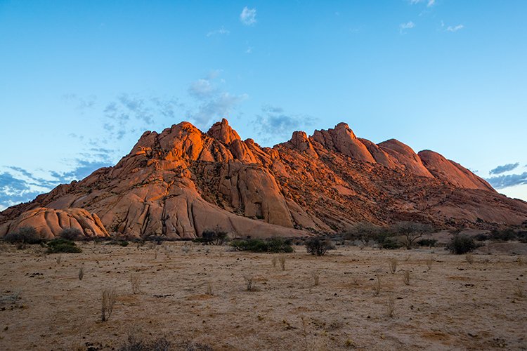 NAM ERO Spitzkoppe 2016NOV25 012