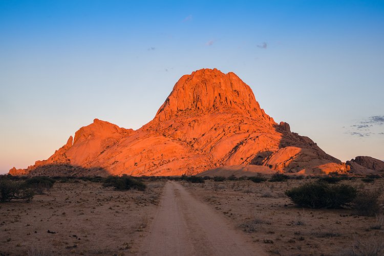 NAM ERO Spitzkoppe 2016NOV25 018