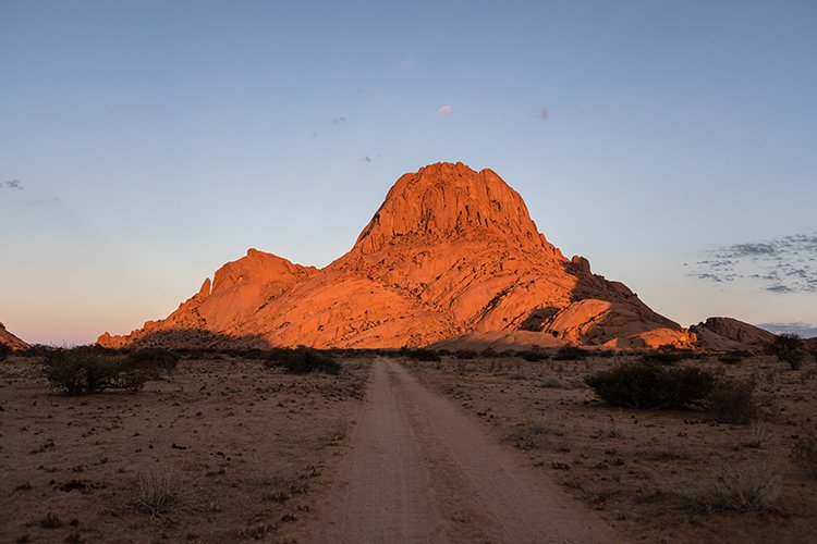 NAM ERO Spitzkoppe 2016NOV25 020