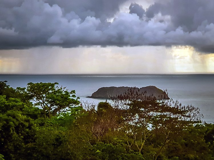 CRI PUN ManuelAntonio 2019MAY15 ElAvion 021