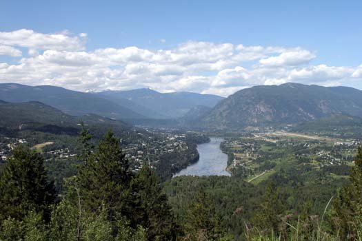 CAN BC Castlegar 2006JUN23 001