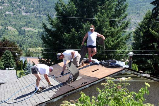 CAN BC Castlegar 2006JUN25 005