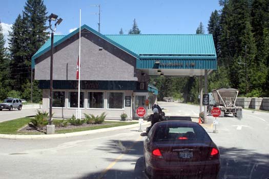 CAN BC Nelway 2006JUN23 001