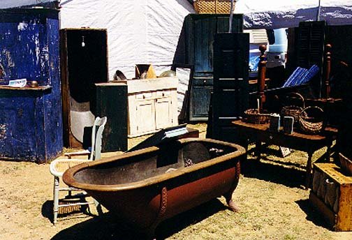 USA MA Brimfield 1999MAY15 004
