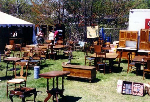 USA MA Brimfield 1999MAY15 008