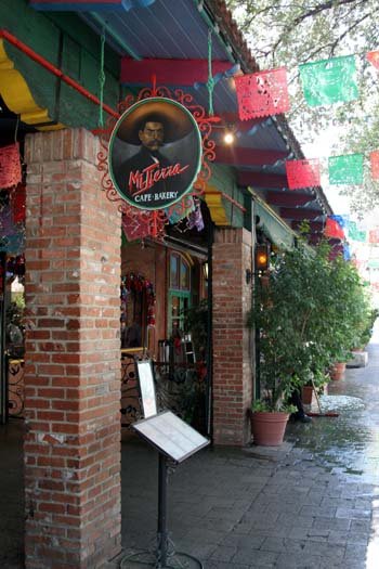 USA TX SanAntonio 2006AUG25 002