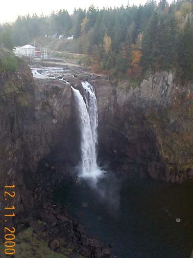 USA WA SnoqualmieFalls 2000NOV12 002