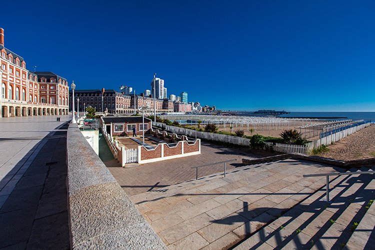 ARG BA MarDelPlata 2014SEPT26 NHGranHotelProvincial 001