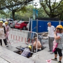 AS CHN SW SIC LES Emeishan 2017AUG16 016  Note the women are actually doing the hard yakka. : 2017, 2017 - EurAisa, Asia, August, China, DAY, Eastern Asia, Emeishan, Leshan, Sichuan, Southwest, Wednesday