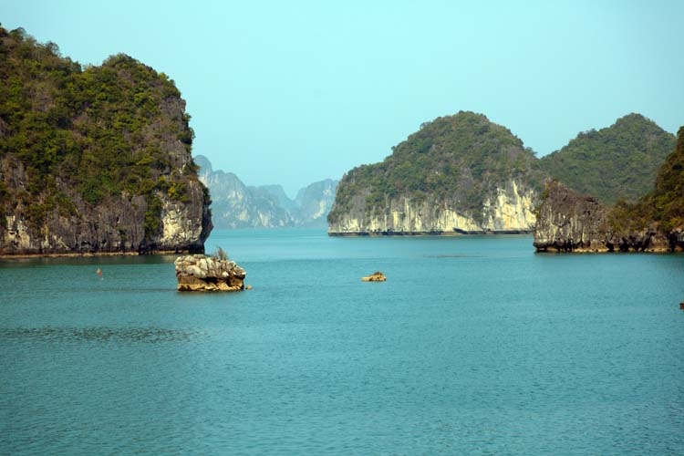 VNM HaLongBay 2011APR11 047