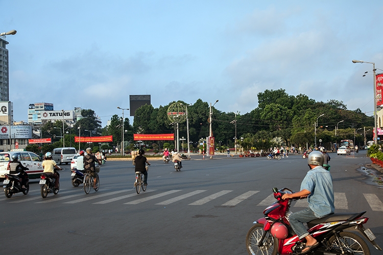 VNM HCMC 2011APR17 007