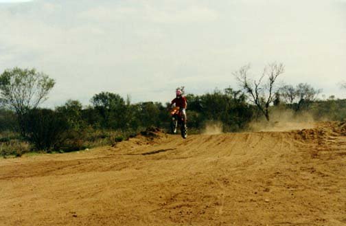 AUS NT AliceSprings 1992OCT MXTrack RidingXR200 001