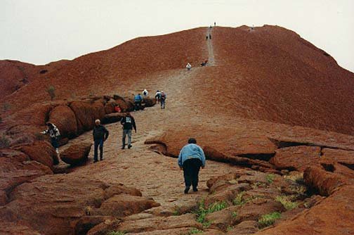 AUS NT AyersRock 1993MAY 002
