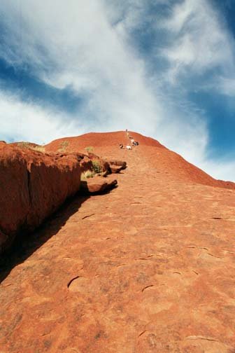 AUS NT AyersRock 2001JUL12 004