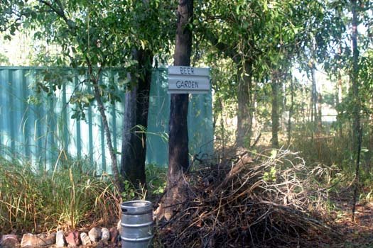 AUS NT Coolalinga 2004MAY16 001