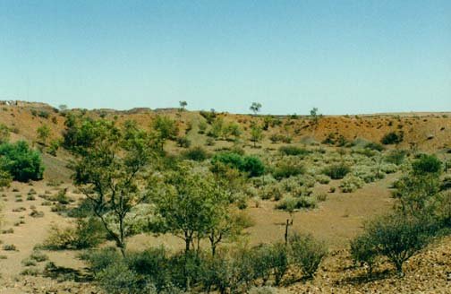 AUS NT Henbury 1992 MeteoriteCraters 001