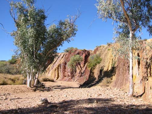 AUS NT OchrePits 2001JUL11 003