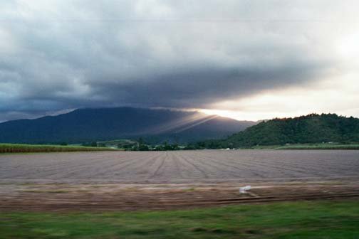 AUS QLD Cairns 2001JUL16 BruceHighway 002