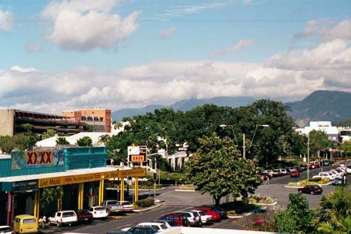 AUS QLD Cairns 2001JUL16 004