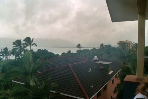 AUS QLD Cairns 2003APR20 Apartment 022