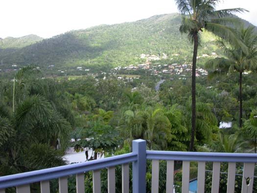 AUS QLD Cairns 2003APR21 MattyAndLynnes 001