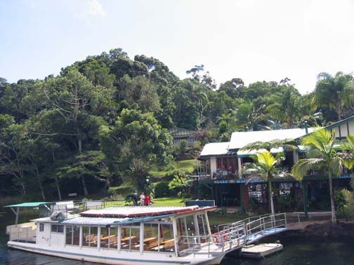 AUS QLD LakeBarrine 2001JUL17 002