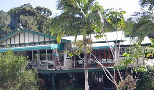 AUS QLD LakeBarrine 2001JUL17 003