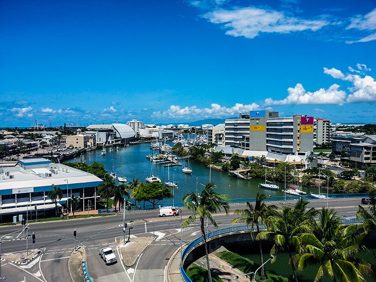 AUS QLD Townsville 2013JAN31 Harbour 003
