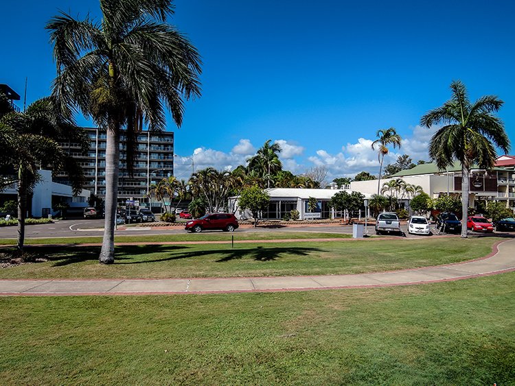 AUS QLD Townsville 2014SEPT07 PalmerStreet 013