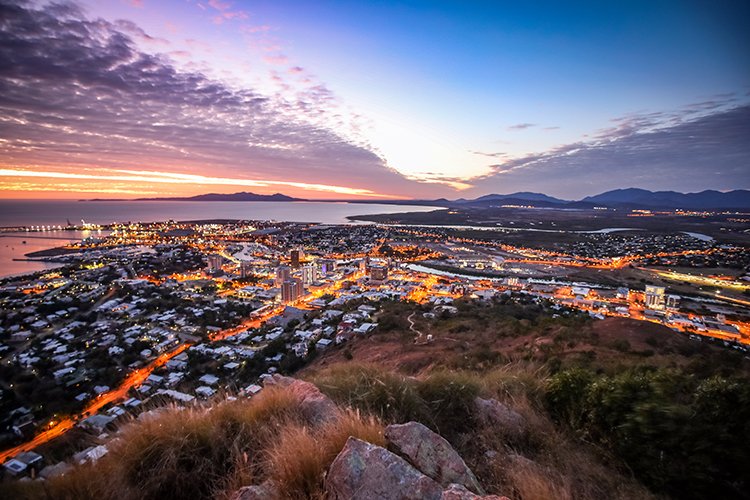 AUS QLD Townsville 2019AUG10 CastleHill 006
