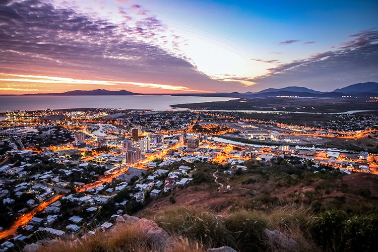 AUS QLD Townsville 2019AUG10 CastleHill 007