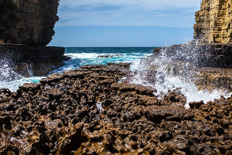 AUS TAS TasmanNP 2015JAN24 TheBlowhole 037