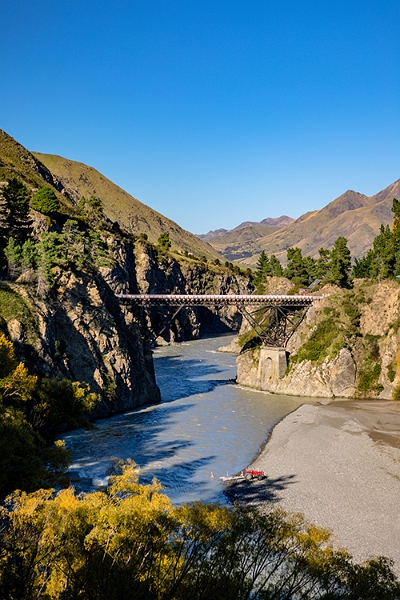 NZL CAN HanmerSprings 2018APR22 FerryBridge 006