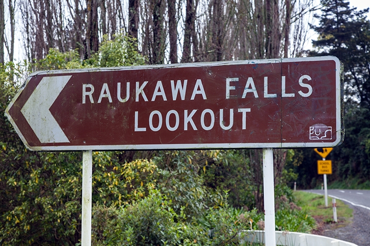 NZL MWT RaukawaFalls 2011SEPT13 001